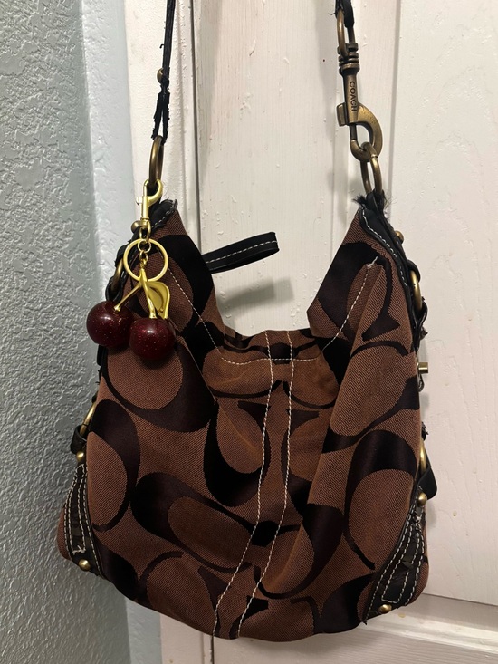 Coach Handbags - Vintage Coach Carly Dark Brown Shoulder Purse Hobo Bag